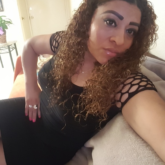 BLACK MINI DRESS SIZE MEDIUM - Picture 6 of 8